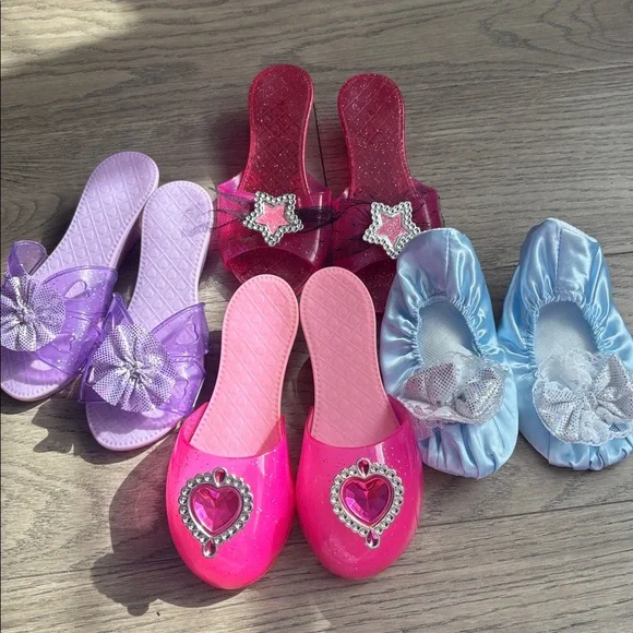 Set of Four Girls' Dress-Up Shoes Melissa & Doug - Picture 3 of 8